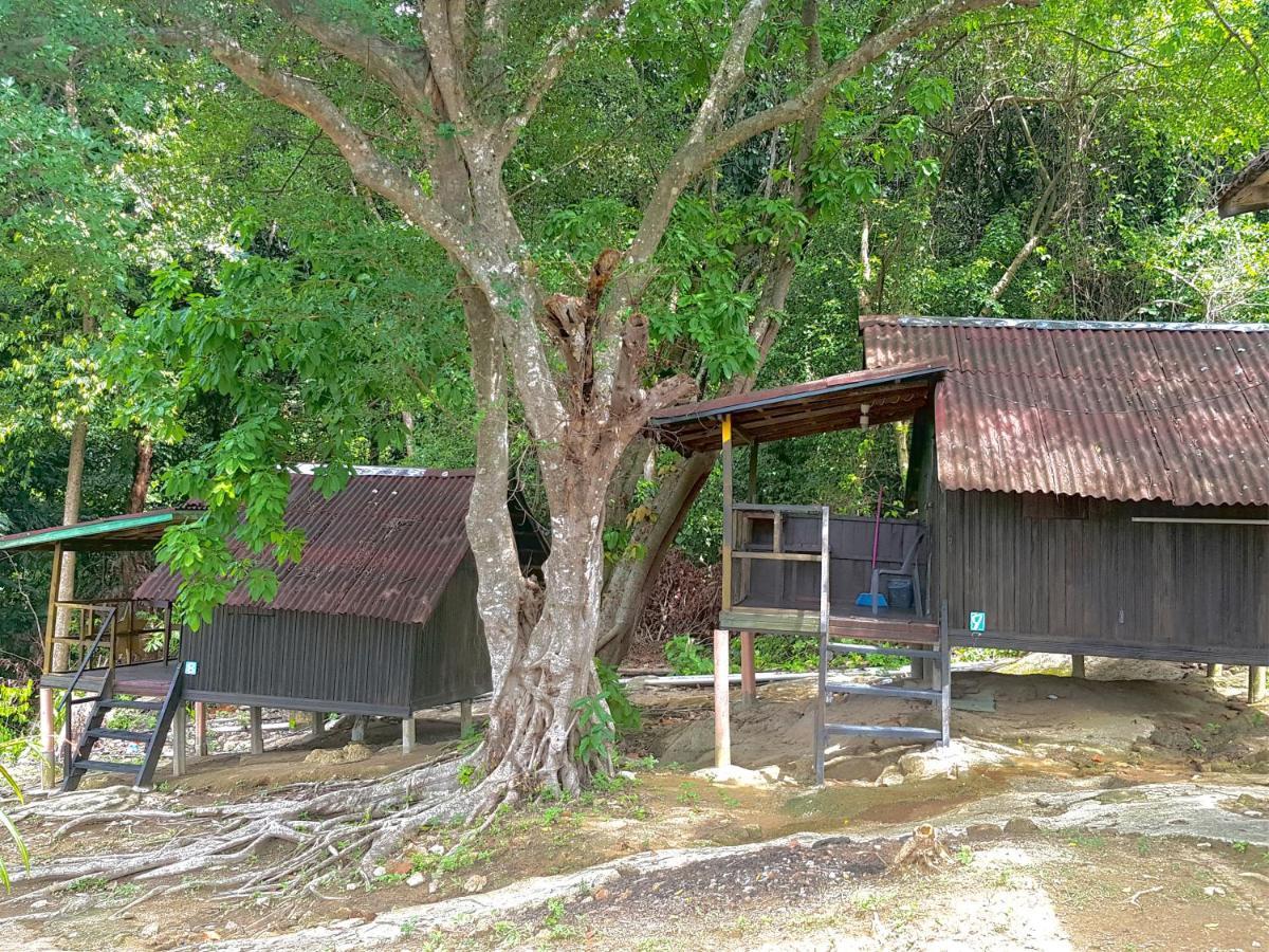 Harrera Perhentian, Long Beach Kampong Pasir Panjang  Екстериор снимка
